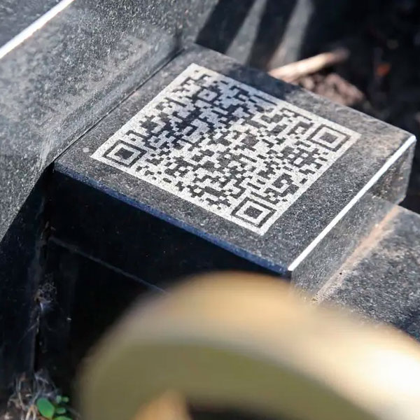 Нанесение QR-кода